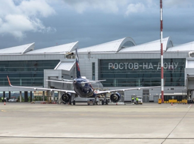 Аэропорт Платов в центре скандала: фиктивное трудоустройство, фальшивые табели и незаконные выплаты