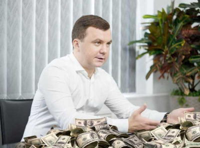 Фейковый доктор и опасный фарс: Максим Иванчук, пластический хирург звезд, под прицелом общественности