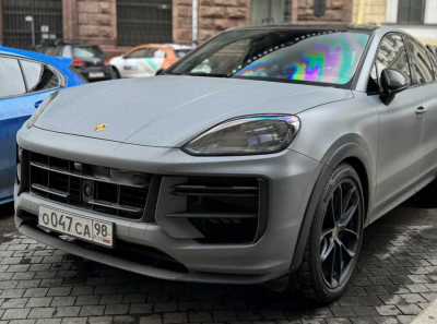 Финансовые махинации и роскошные автомобили: Роман Израйлит, Новотранс и Усть-Луга