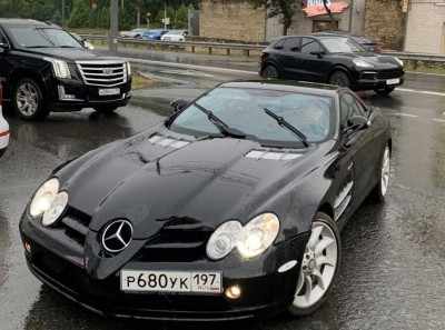 Евгения Герасимова и АО Ойкумена: роскошь SLR McLaren и слухи о теневых потоках